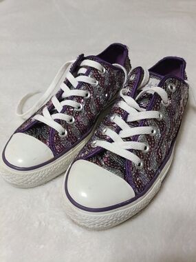 Purple Sequin Low-Top Women's Converse sneaker